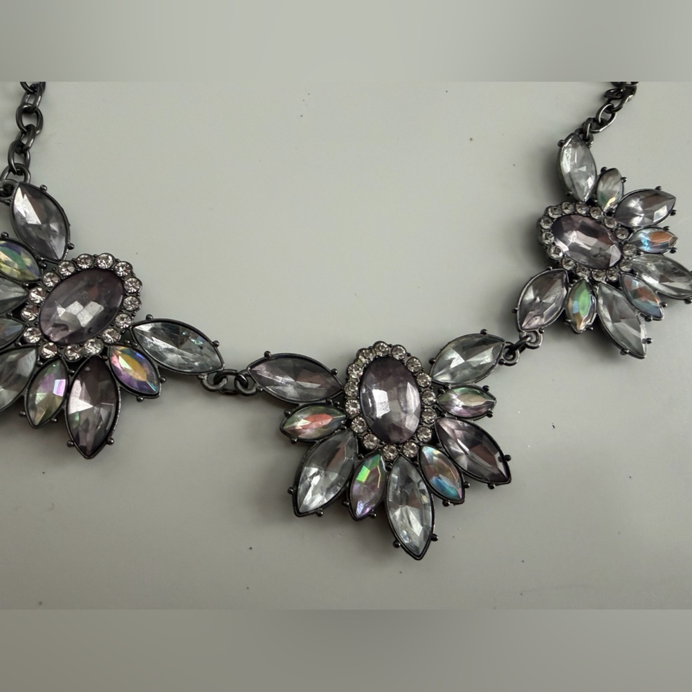 Black and Silver Statement Necklace - Picture 2 of 2
